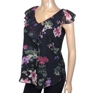 💠RW&Co Floral Flutter Sleeve Top Vneck Tie Vback Sheer Flowy Blouse